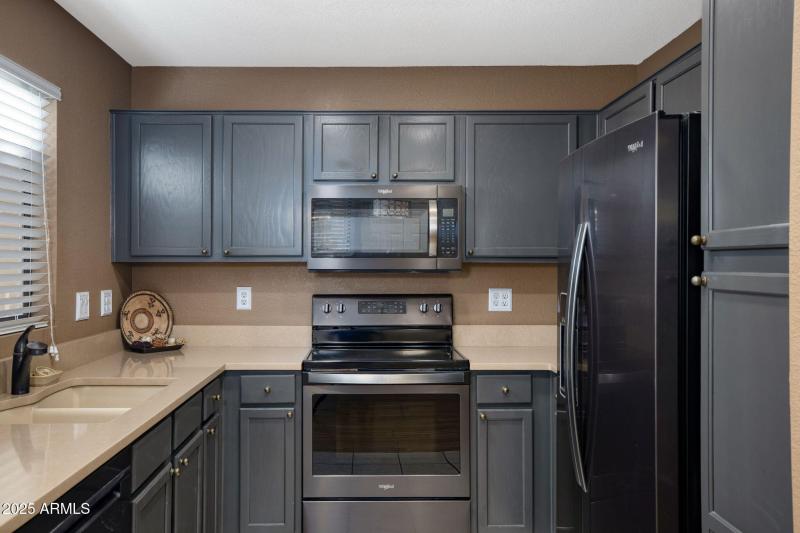 FRESHLY REMODELED KITCHEN