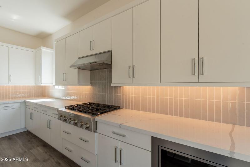 24-web-or-mls-Carlisle-24