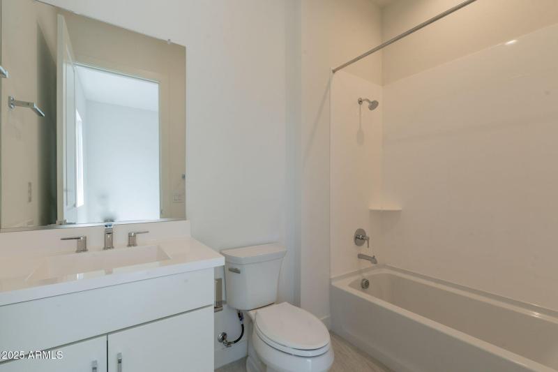 28-web-or-mls-Carlisle-28