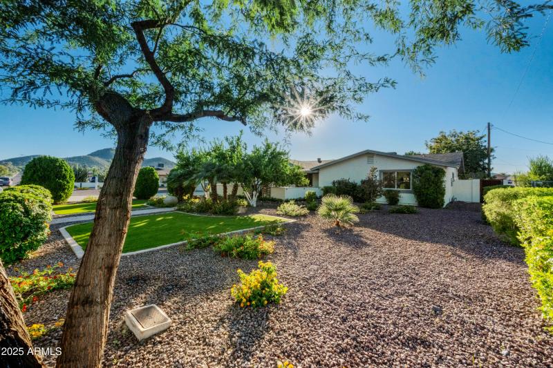 15220 View from NE Corner