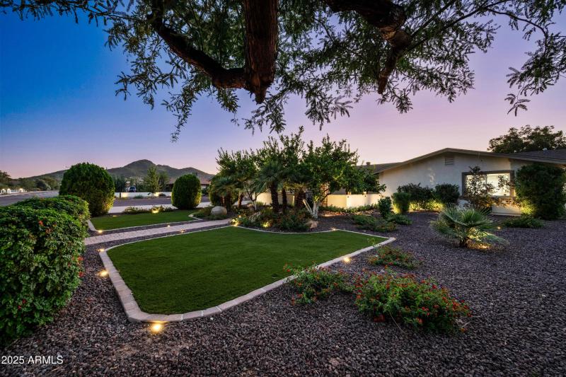 15220 from NE Corner of Lot