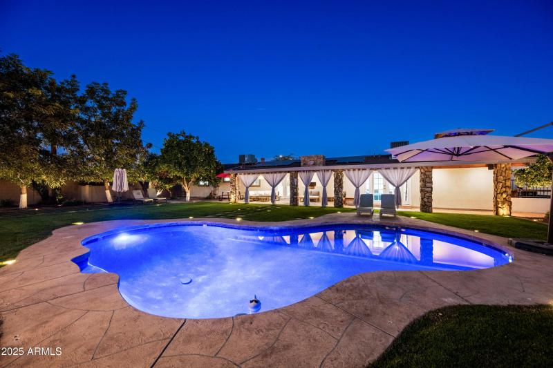 42-15220N27S-ocupix-TWI-