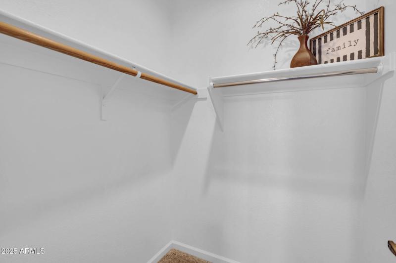 21-web-or-mls-12048 N 40th Way-21