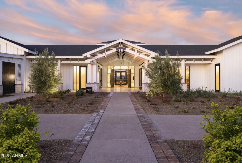 Sterling_Grove_Clubhouse_FTElevation_344