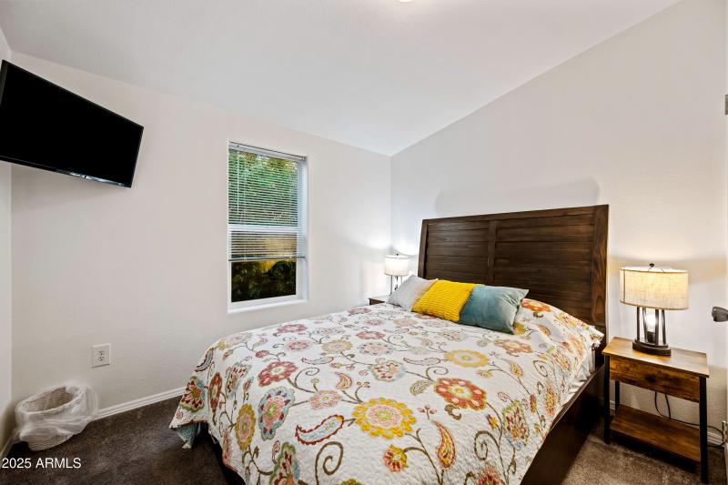 127-15220N27S-ocupix-