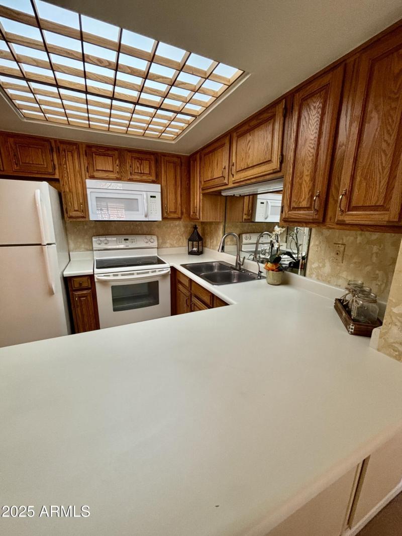 KITCHEN WITH DINING AREA