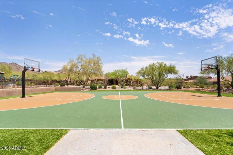 81-Windgate Community