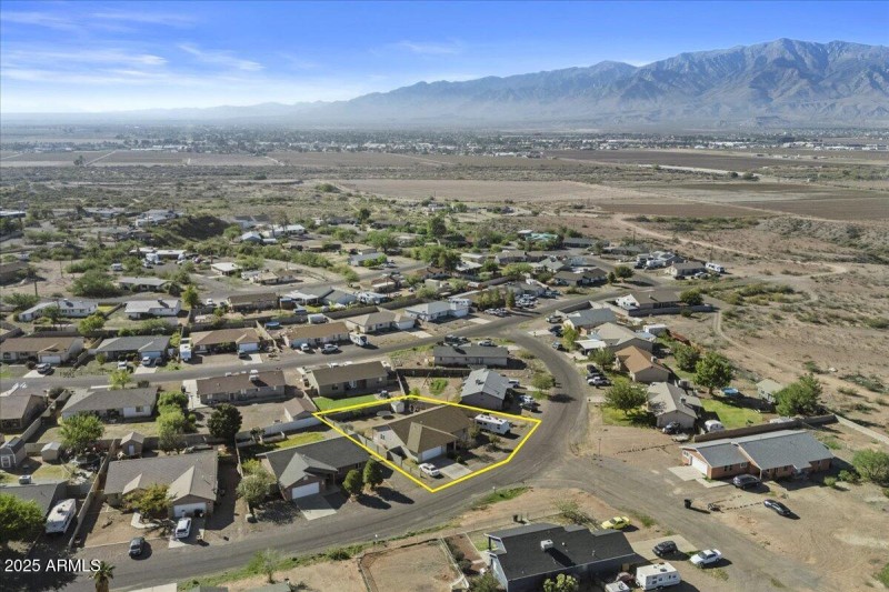 06-DJI_20251108095208_0830_D