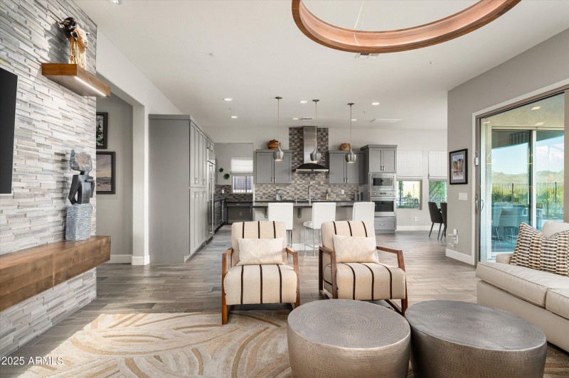 Contemporary Aesthetic