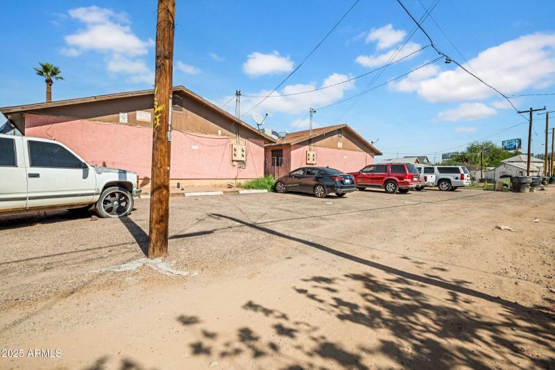 19-custom-1123 W Fillmore St-19