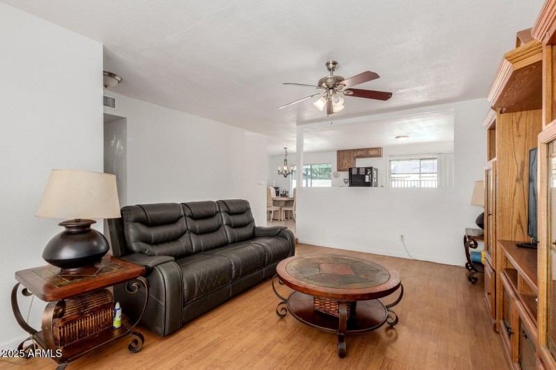 20250427074223906122000000-o