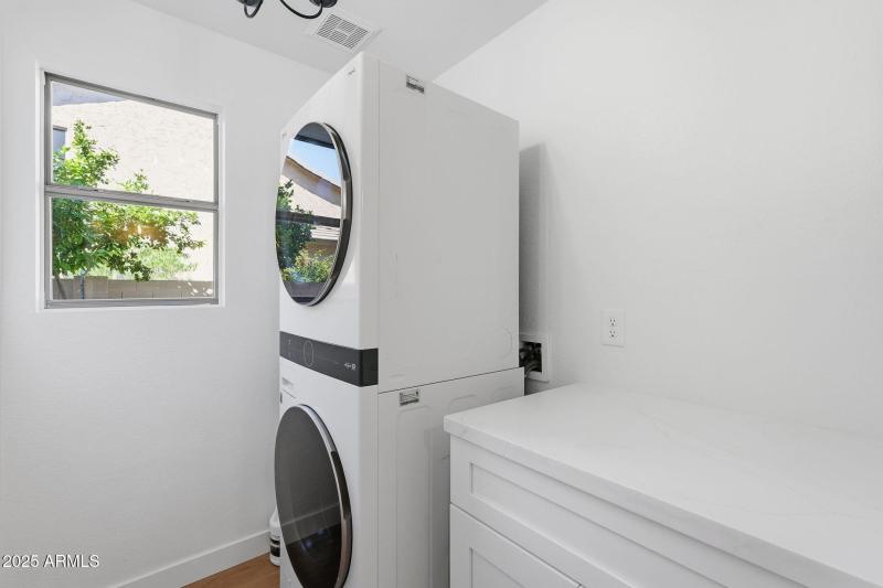 52-web-or-mls-052_ListerPros