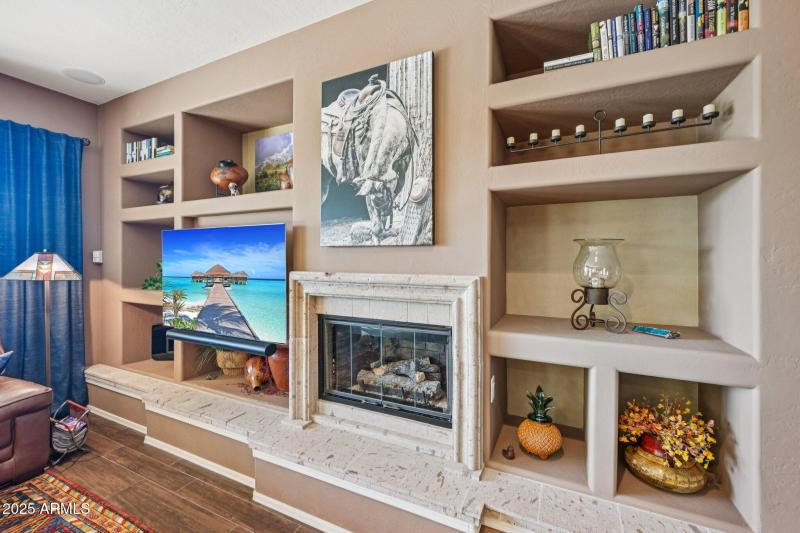 7-web-or-mls-N Golf Crest Rd-S0911-007