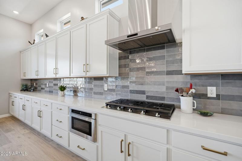 16-web-or-mls-022_ListerPros