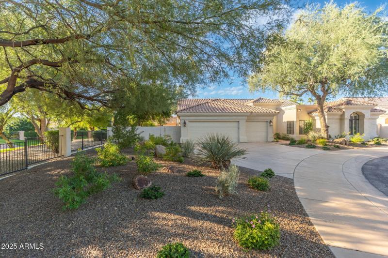 NEXT TO PRIVATE GREENBELT