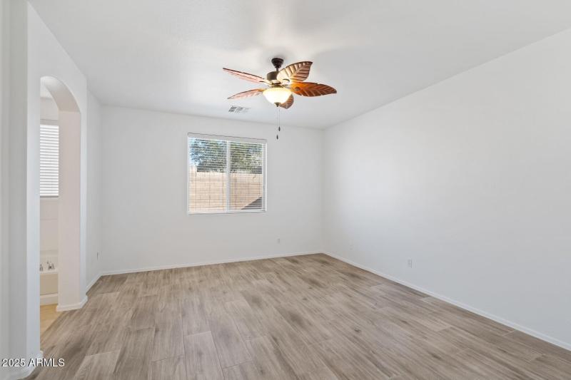 2 Interiors-13 (Large)