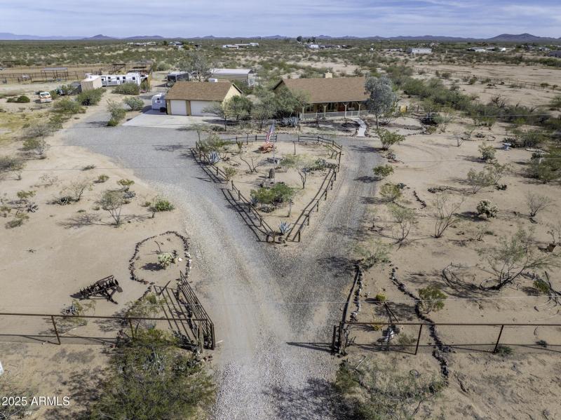 DJI_20251103135150_0429_D-HDR