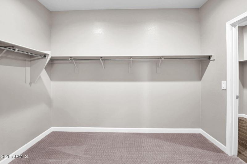 18-web-or-mls-36941 N Aleutian Dr-18