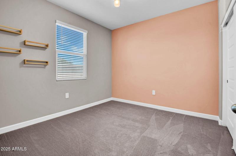 20-web-or-mls-36941 N Aleutian Dr-20