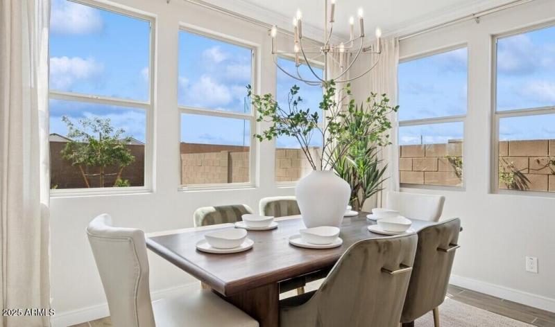 173077_Manor at Legacy Place_Hampton_Din