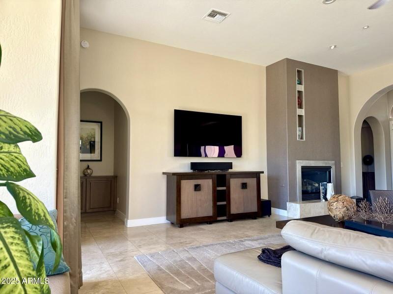 78449432288__BD6CF423-476A-487C-9638-209