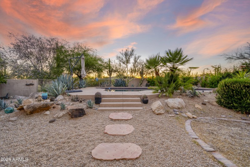 8400 E Dixileta-twilight-2