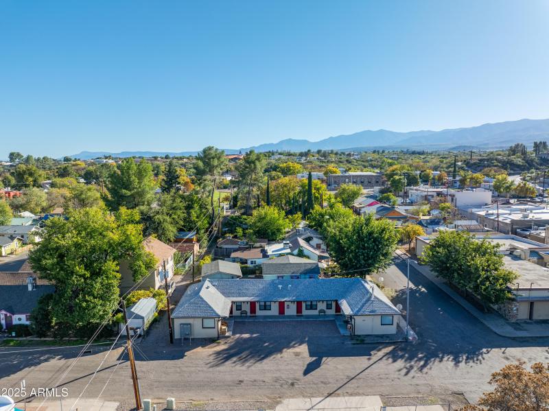 107 E Pinal Street-20