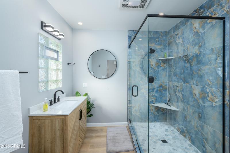 107 E Pinal Street-17