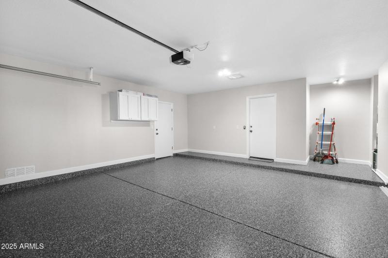 015__10625 E Navajo Pl