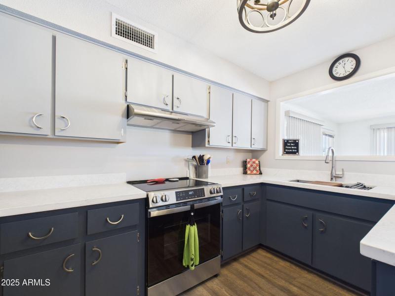 8-web-or-mls-CAM03379G0-PR0163-STILL008