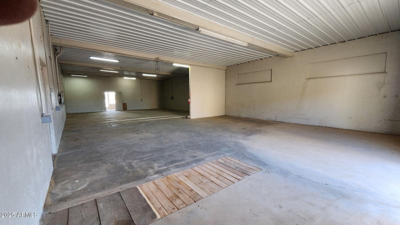 8-2 Warehouse with Basement storage entr