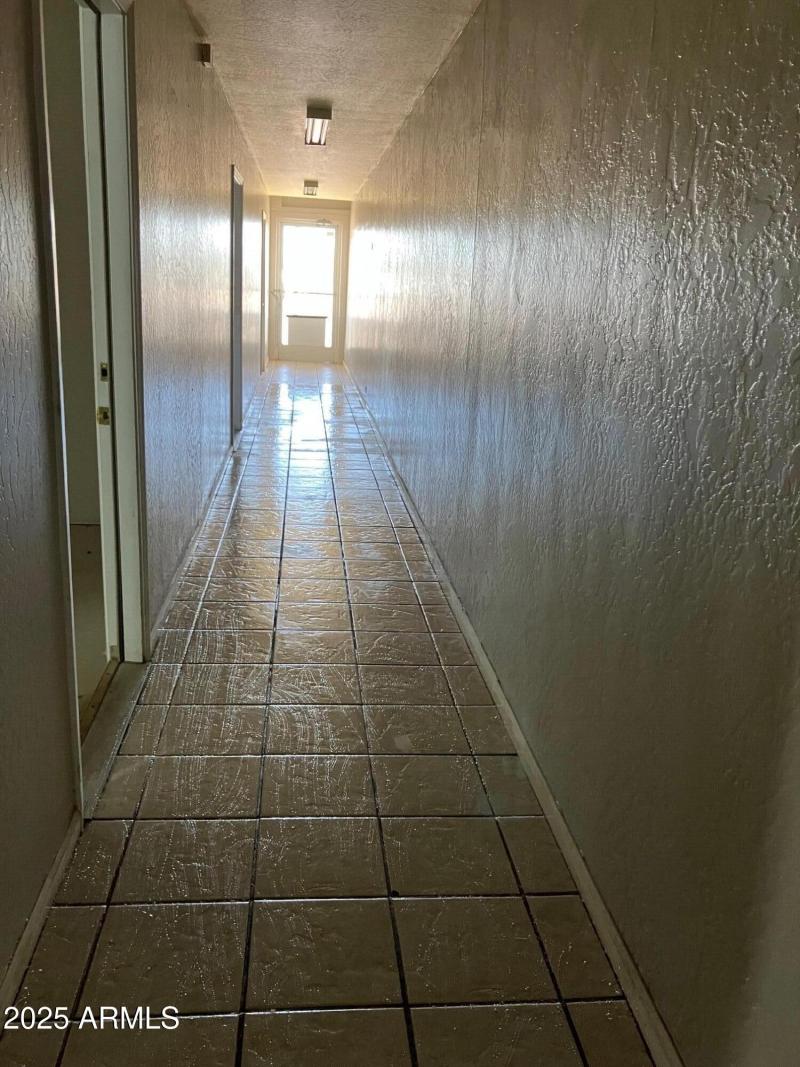 6- Hall way between offie & wharehouse