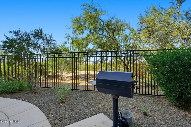 <><><><><><><><><><>