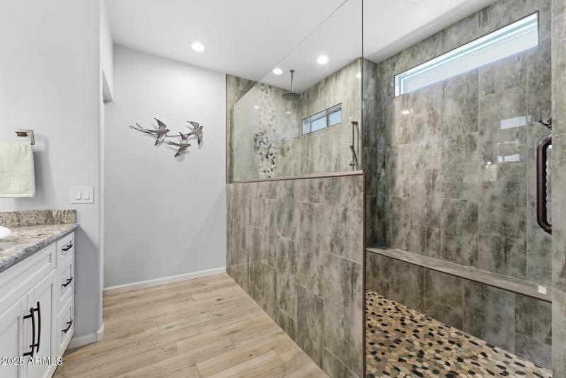 026-primary-bathroom