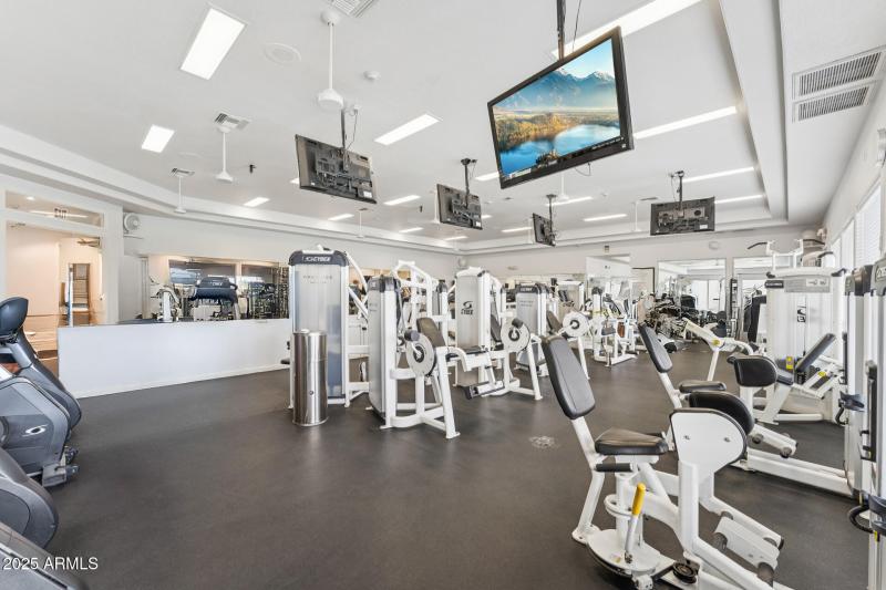 044-oakwood-country-club