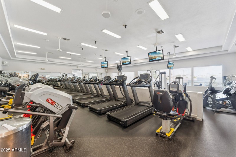 045-oakwood-country-club