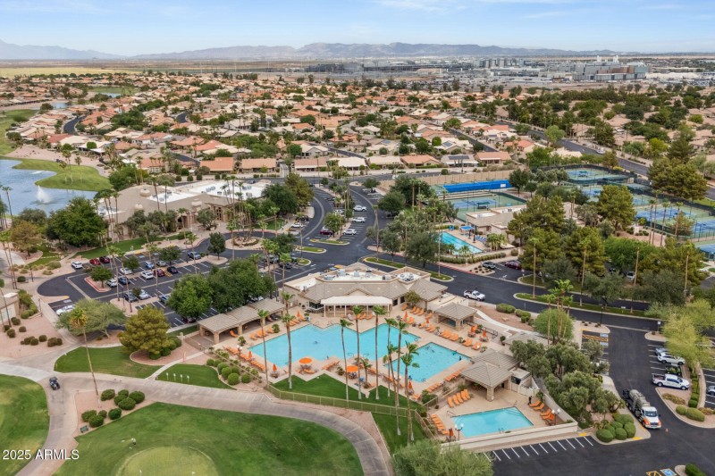 052-oakwood-country-club