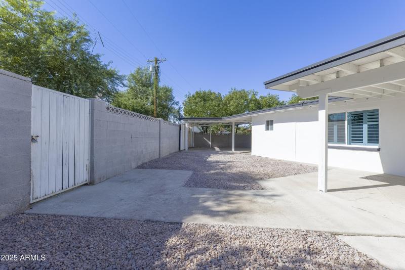 P1013938_39_40_41_42_43_44PX