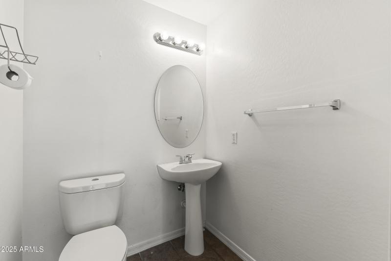 1/2 Hallway Bathroom