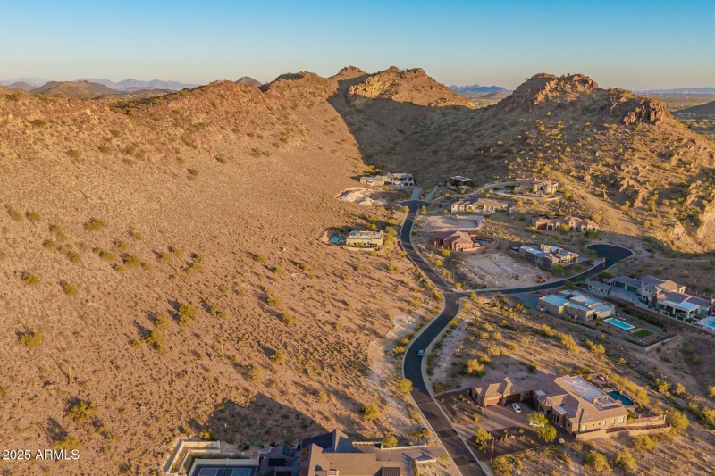 8962 W Roberta Ln (22)