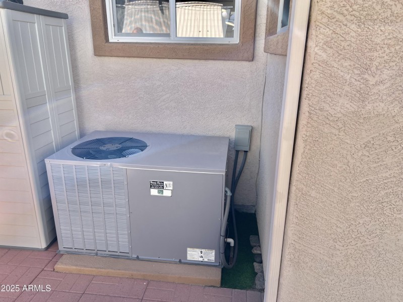 New 3 Ton Heatpump with New Duct Work