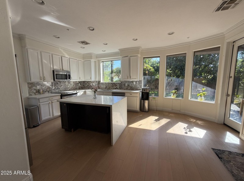 Screenshot 2025-11-10 at 8.40.34PM