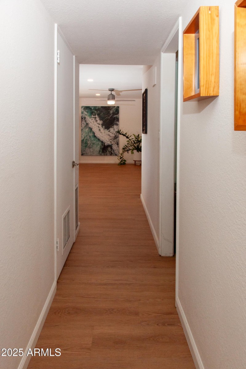 1326EarllDr-Interior-015-web