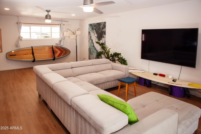 1326EarllDr-Interior-026