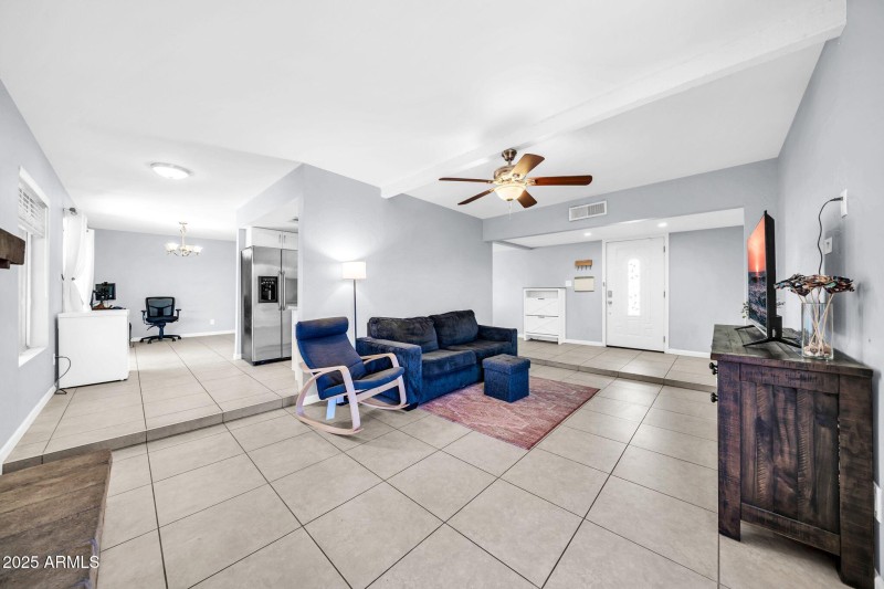 3743 W Sahuaro Dr-11