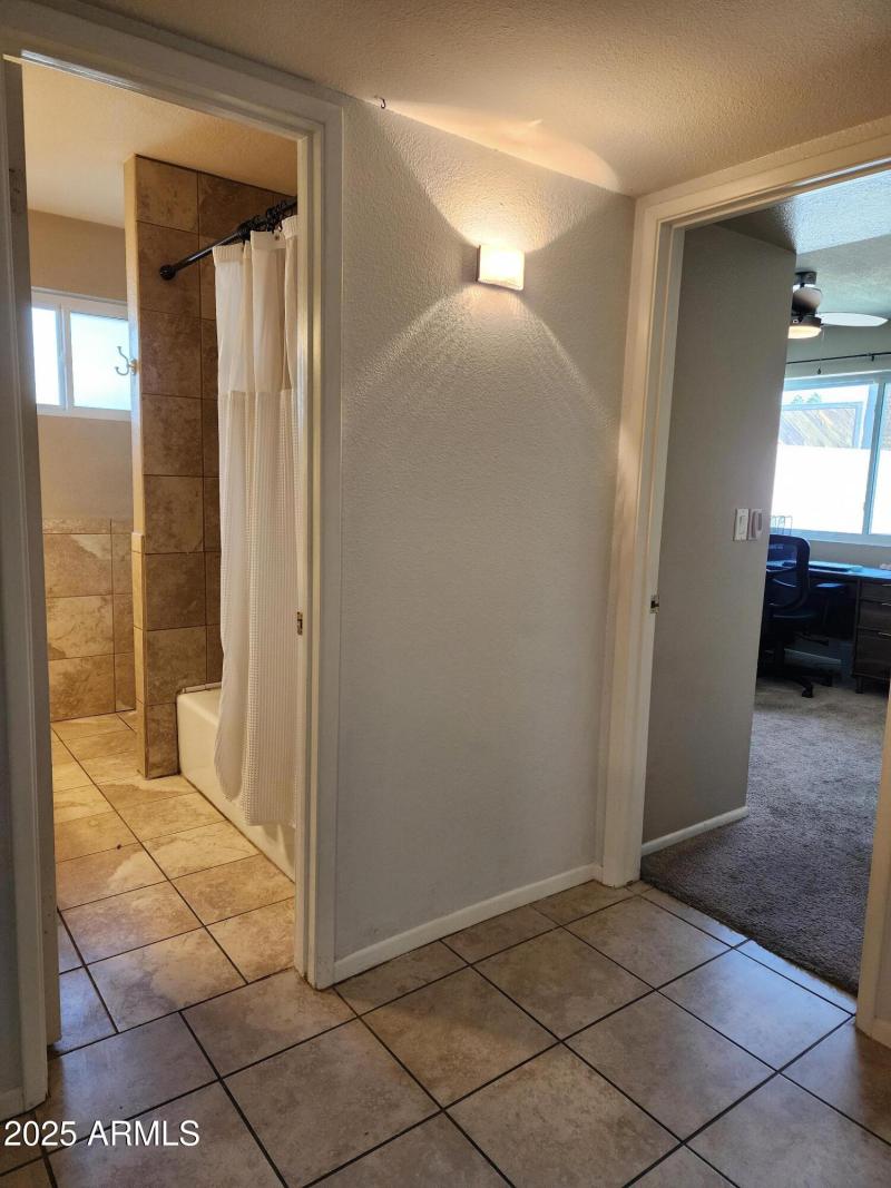 Main Bathroom entry