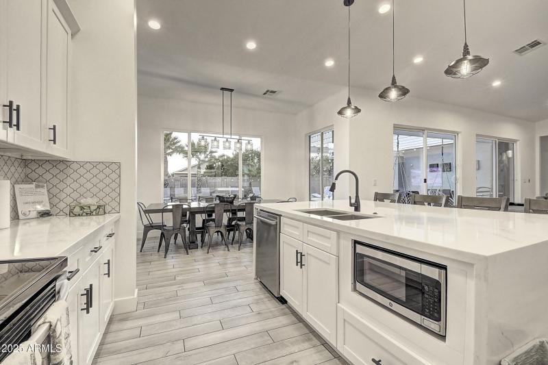 4095 E Nisbet Rd (13)