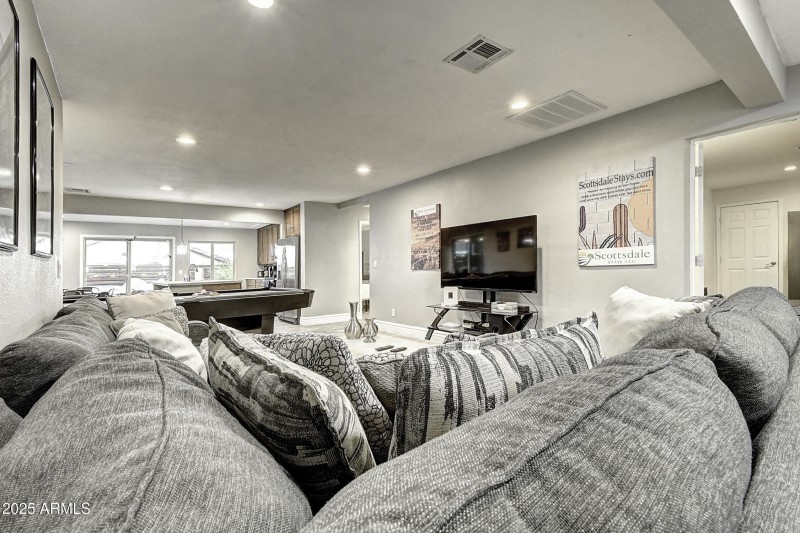 4101 E Nisbet Rd (2)