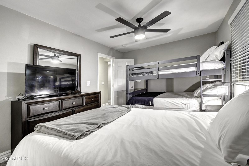 4101 E Nisbet Rd (34)