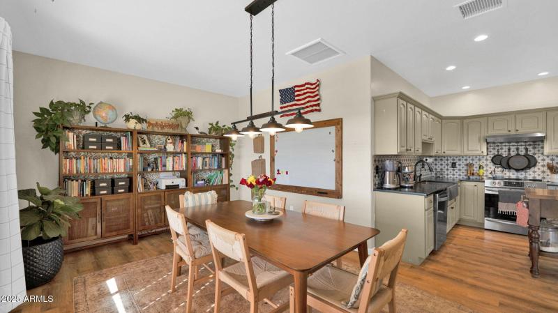 53-web-or-mls-P1288081